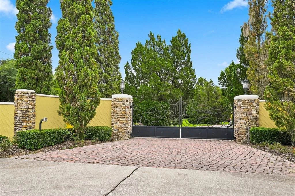 Photo of 9679 WESTOVER ROBERTS RD