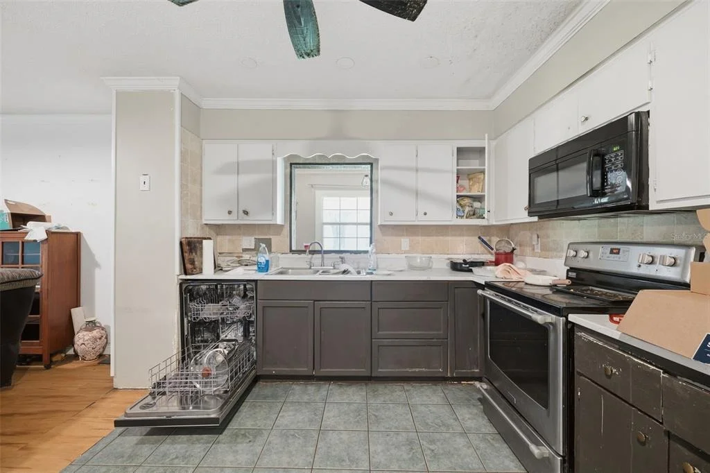 Photo of 15499 OAKCREST CIRCLE