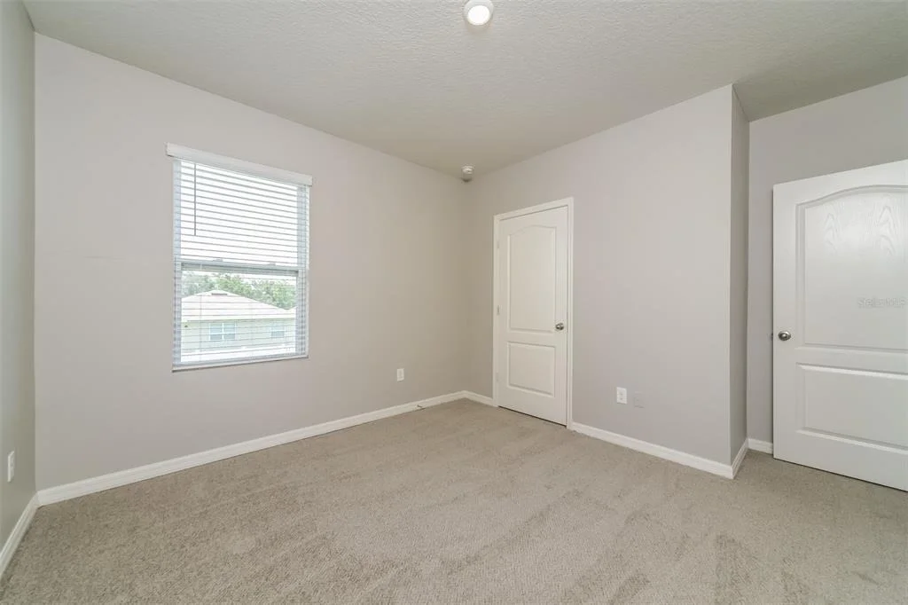 Photo of 321 ALEXZANDER WAY