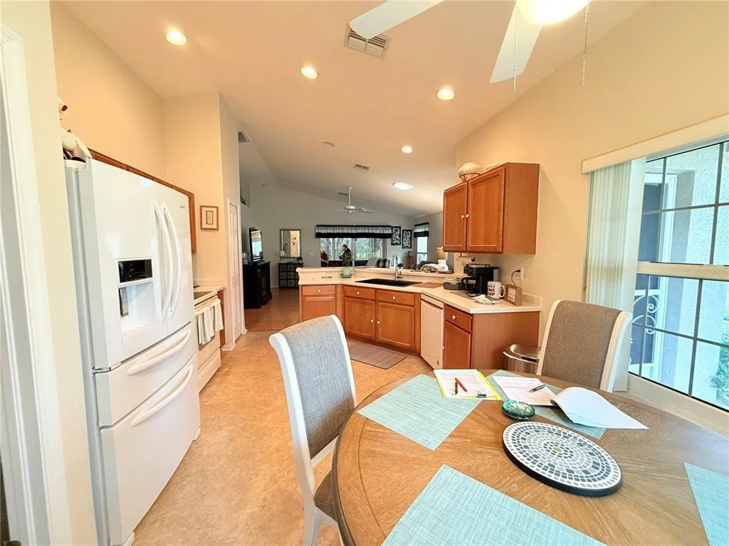 Photo of 265 CENTER OAK CIRCLE