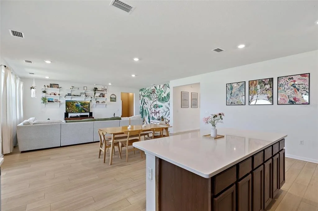 Photo of 71 SANTOS LANE