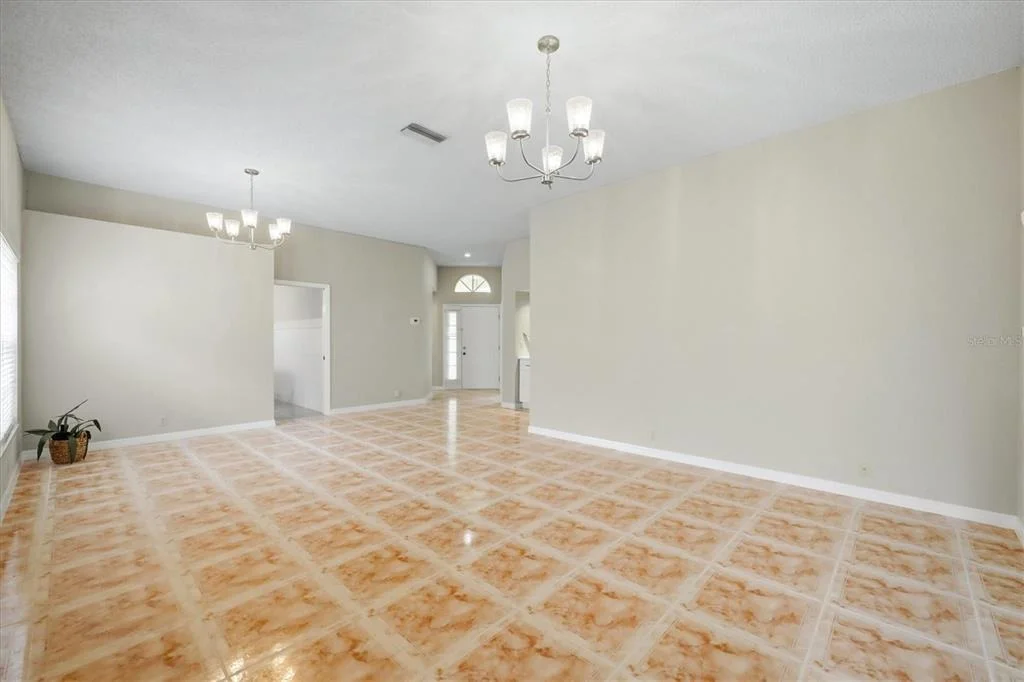 Photo of 4738 DUNDEE DRIVE