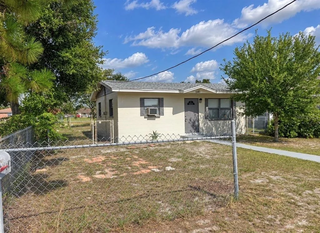 Photo of 640 N 8TH STREET