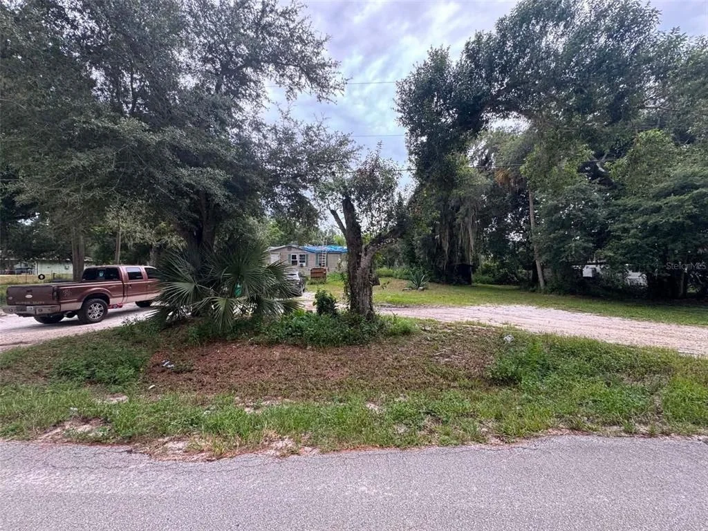 Photo of 6702 NE 1ST STREET