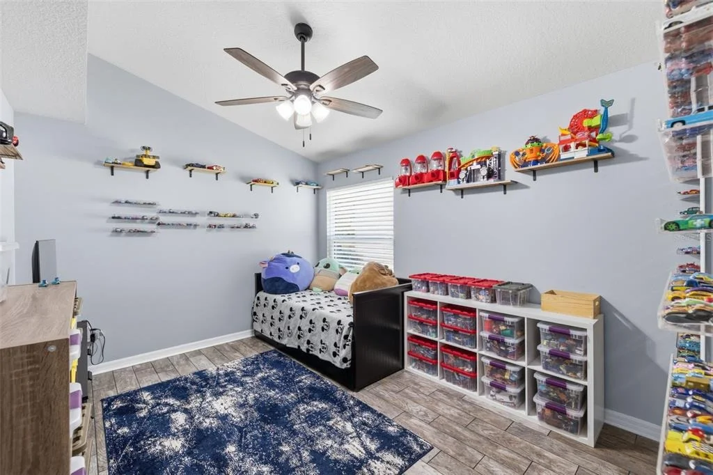Photo of 12020 RUNNING FOX CIRCLE