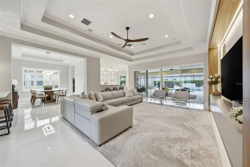Photo of 2420 COCO PALM CIRCLE