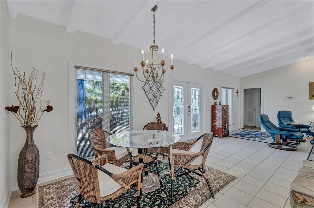 Photo of 617 ROUNTREE DRIVE