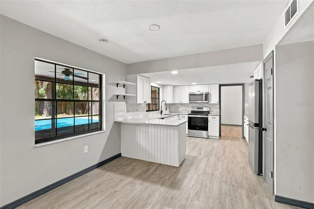 Photo of 3561 CALGARY LANE
