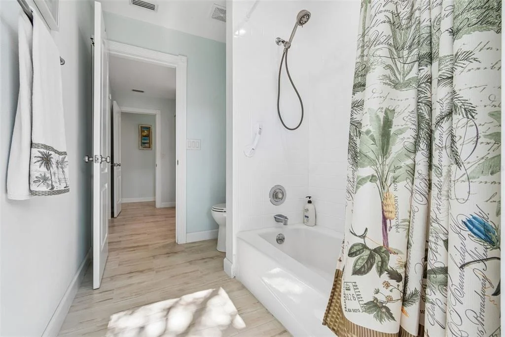 Photo of 4627 TRAILS DRIVE