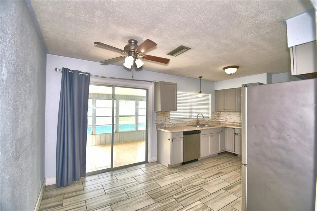 Photo of 153 BROWNING CIR