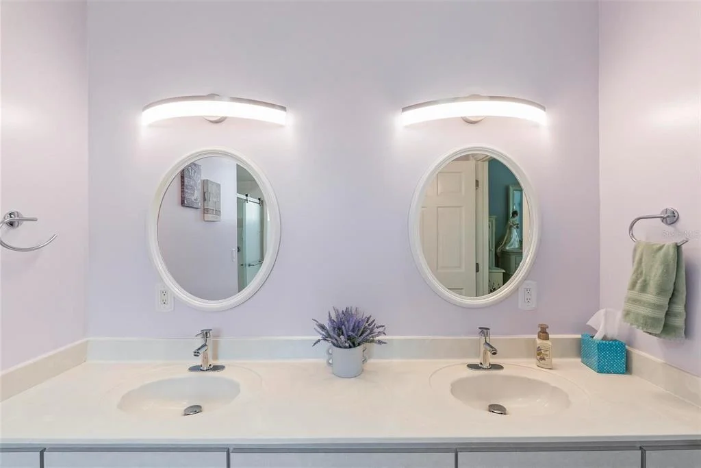 Photo of 27 WINDING CREEK WAY