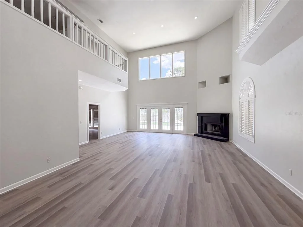 Photo of 24 BAY POINTE DRIVE