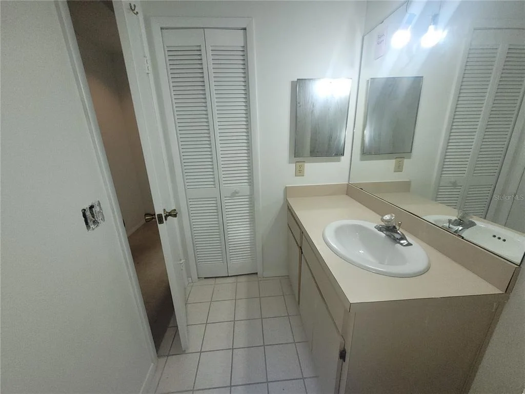 Photo of 7125 SILVERMILL DRIVE