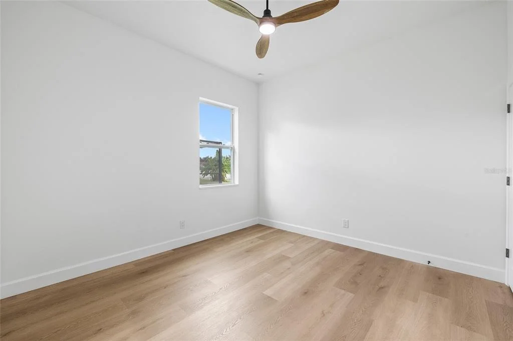 Photo of 19015 FERN MEADOW LOOP