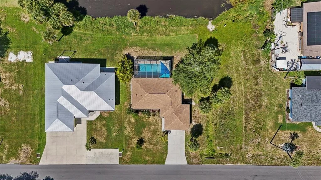 Photo of 2240 GENTIAN ROAD