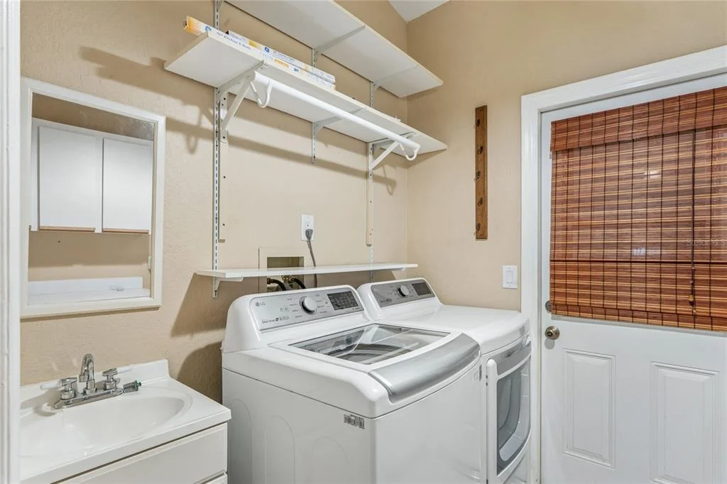 Photo of 14433 LINDEN DRIVE