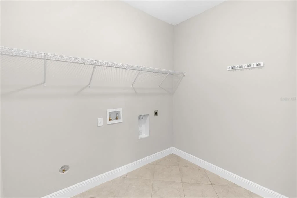 Photo of 790 HYPERION DRIVE