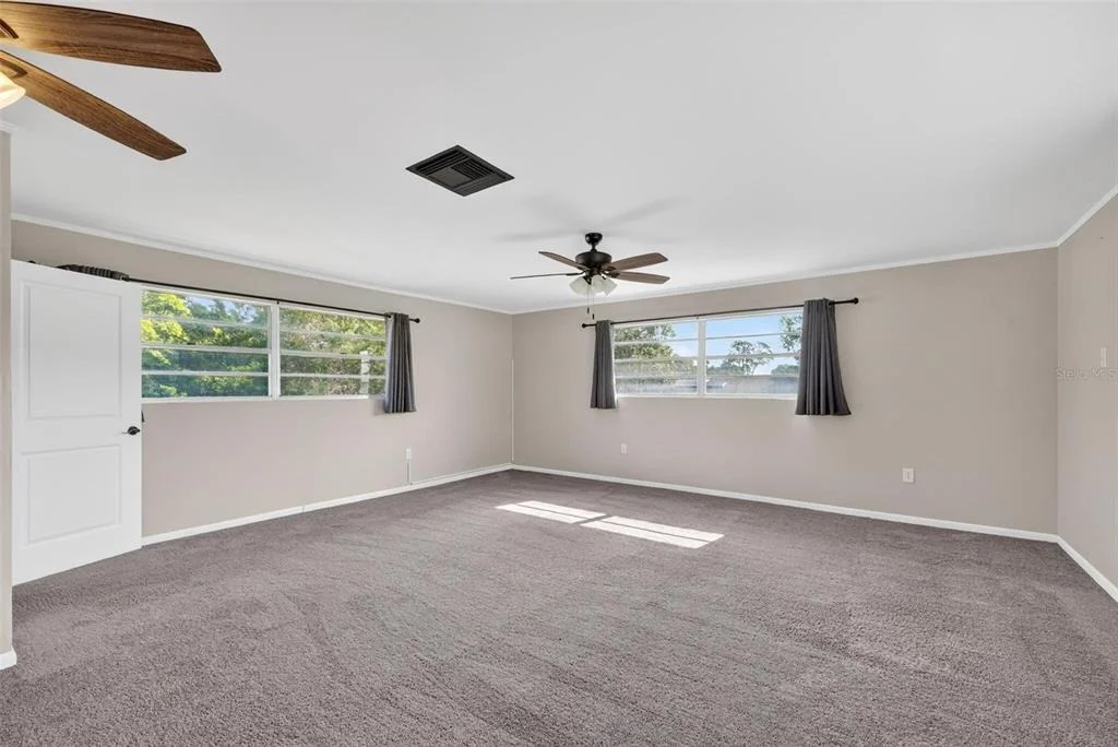 Photo of 710 TWIN OAKS LANE