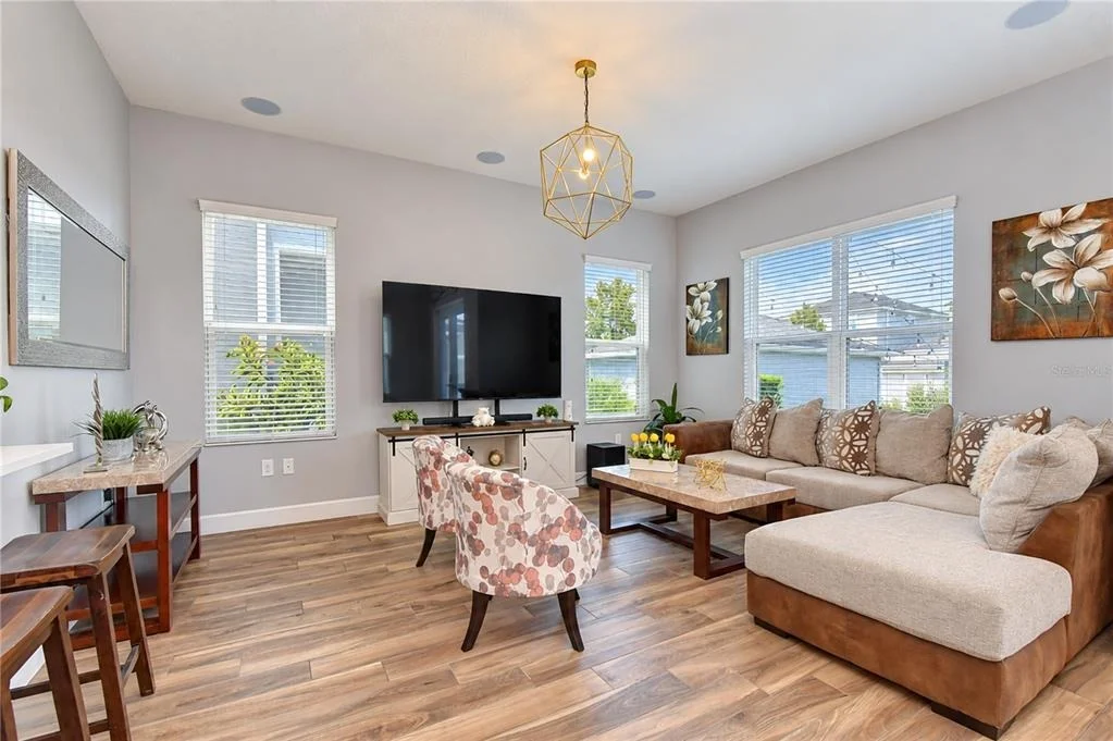 Photo of 11103 GREAT NECK ROAD