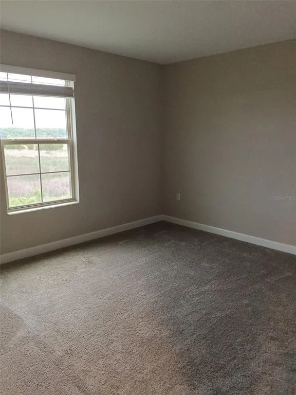 Photo of 10274 ECHO DOCK LOOP