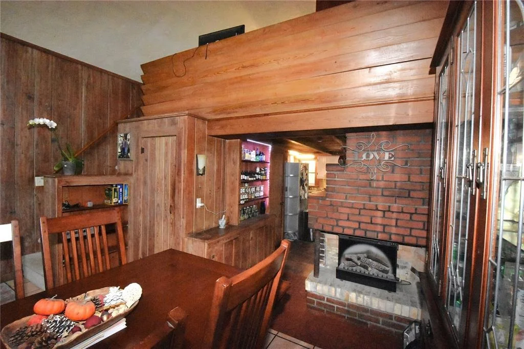 Photo of 1302 SE WACAHOOTA ROAD