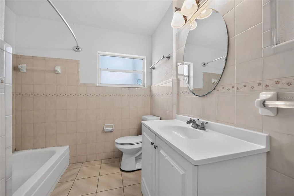 Photo of 351 STARLING ROAD