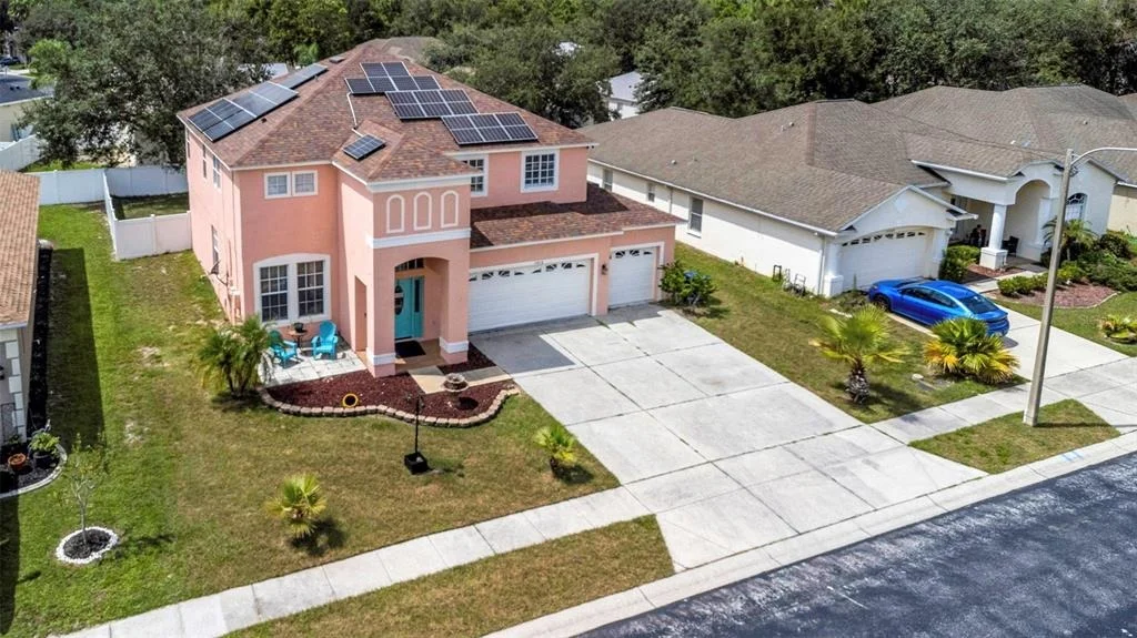 Photo of 14818 EDGEMERE DRIVE