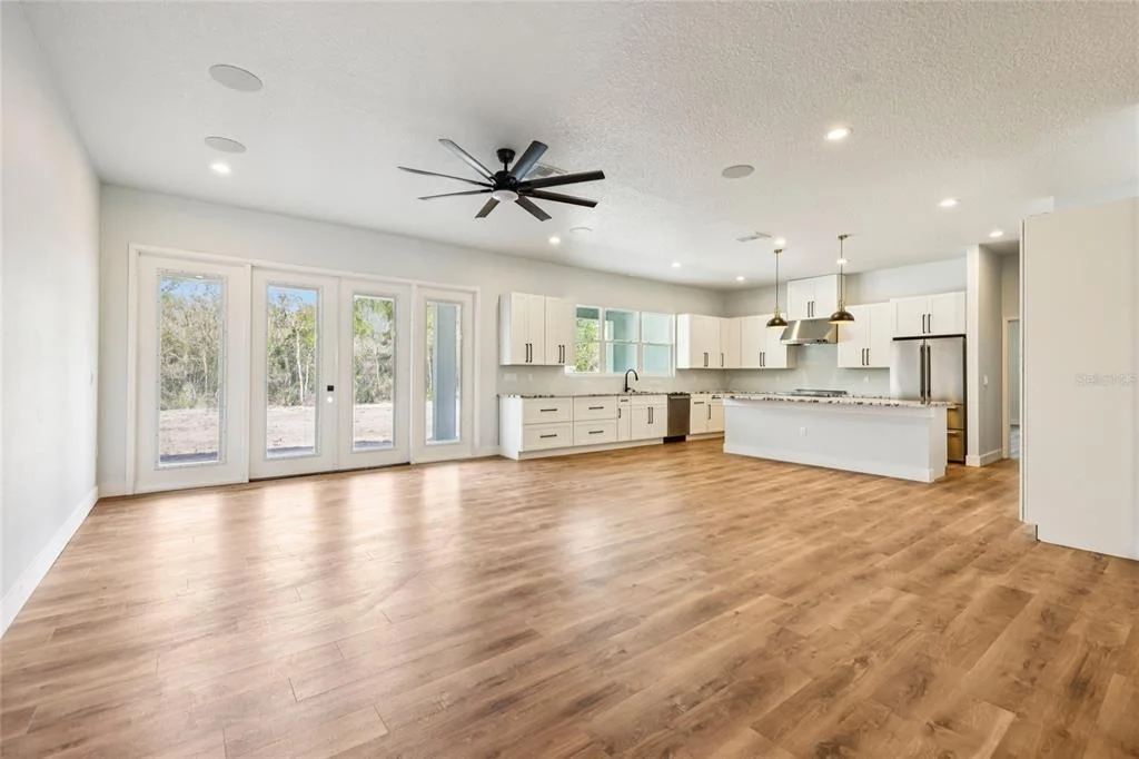 Photo of 351 MITNIK DRIVE