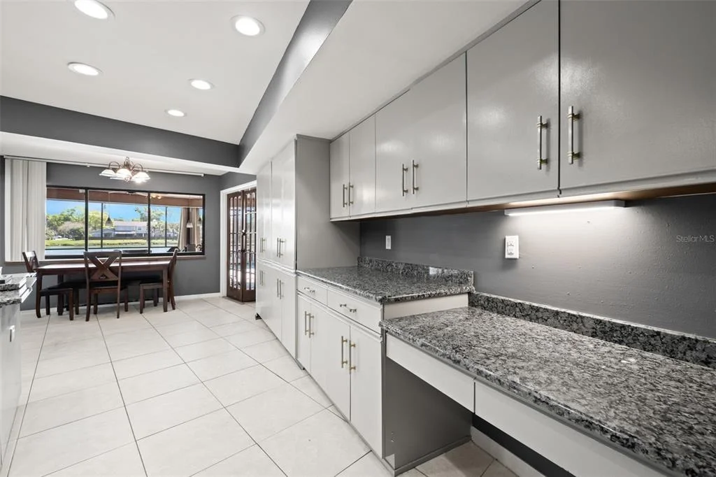 Photo of 14947 LAKE FOREST DRIVE
