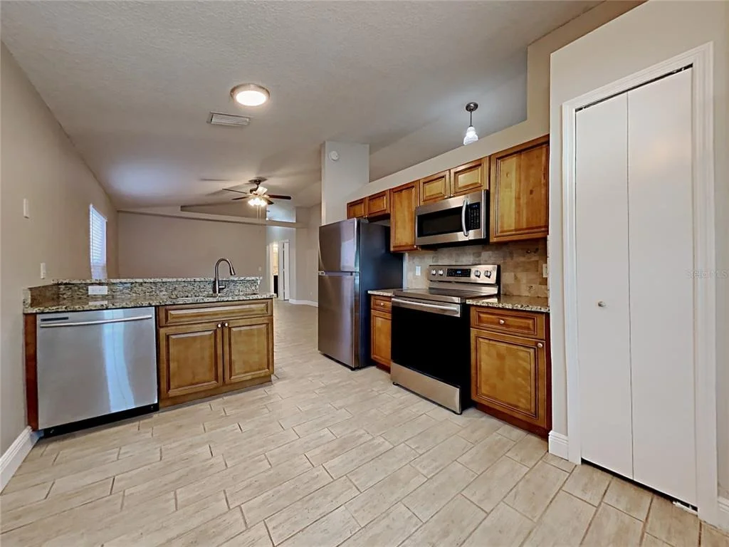 Photo of 1604 CHATHAM CIRCLE