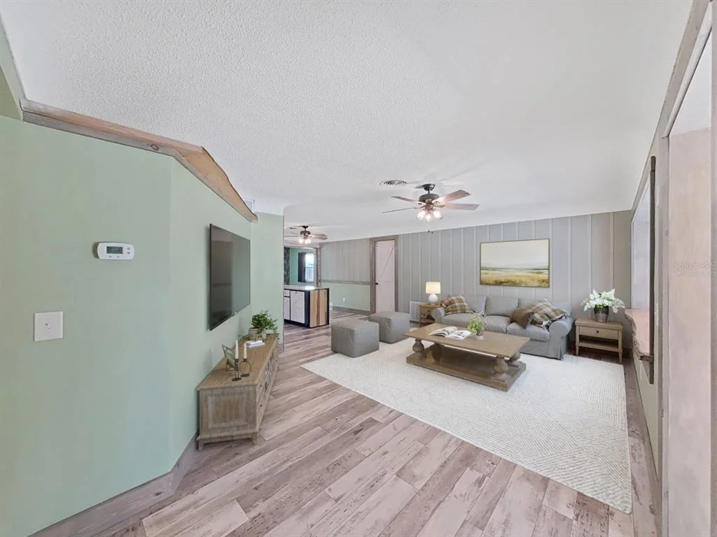Photo of 5 N KEYSTONE DRIVE