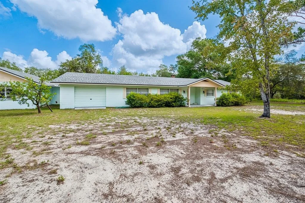 Photo of 6267 CLANCE ROAD
