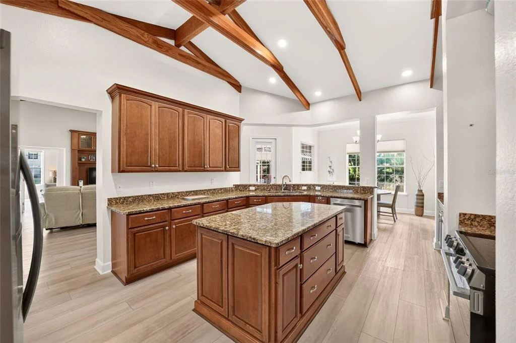Photo of 914 SE 43RD STREET