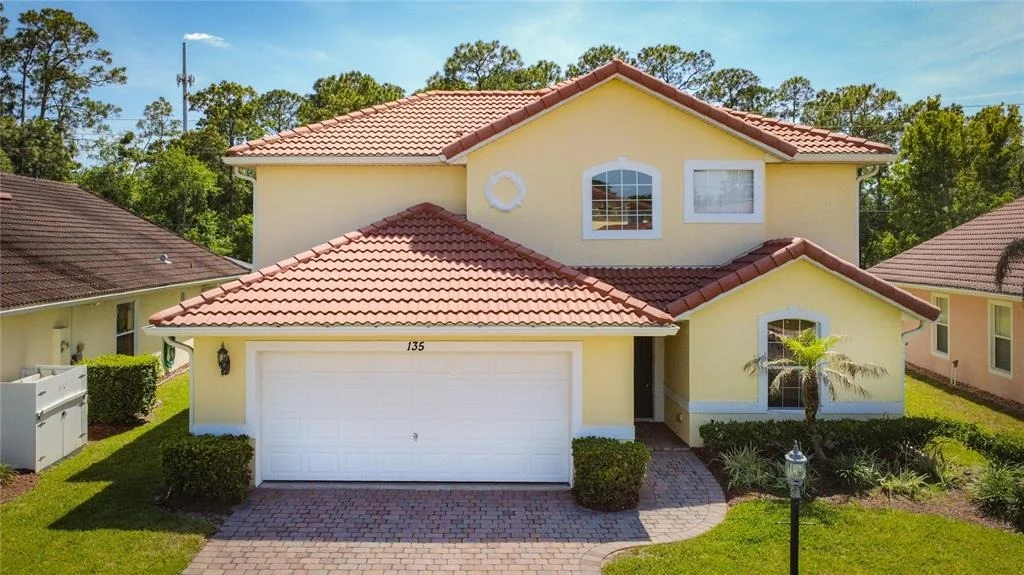 Photo of 135 ROBIN ROAD