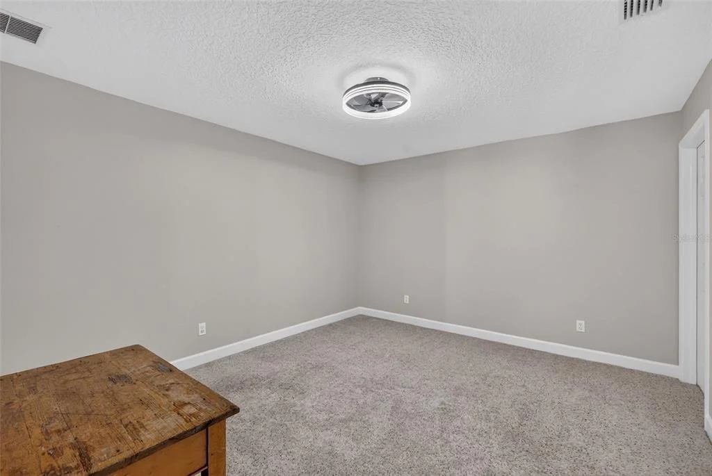 Photo of 580 W 10TH AVENUE