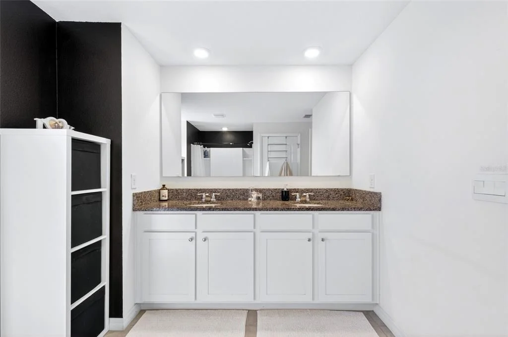 Photo of 9649 BLACK WALNUT DRIVE