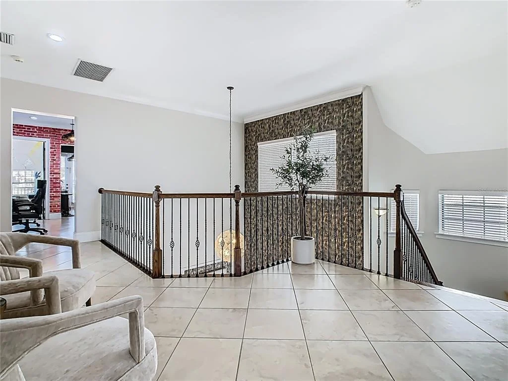 Photo of 535 MUIRFIELD LOOP