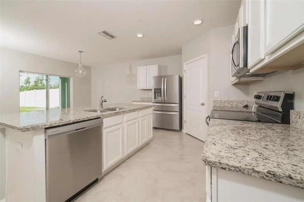 Photo of 345 SUMMERSHORE DRIVE
