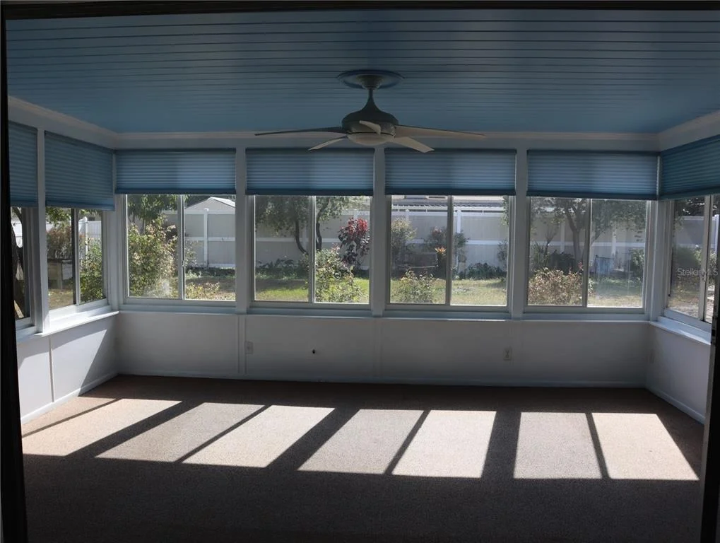 Photo of 940 OLEANDER DRIVE SE