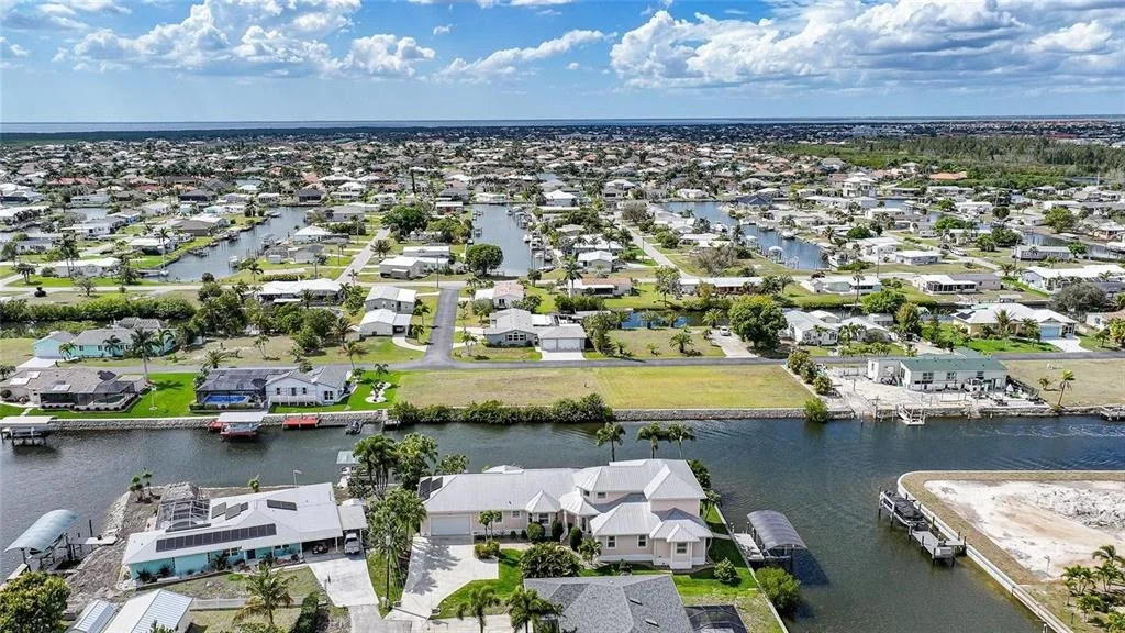 Photo of 534 CANAL WAY