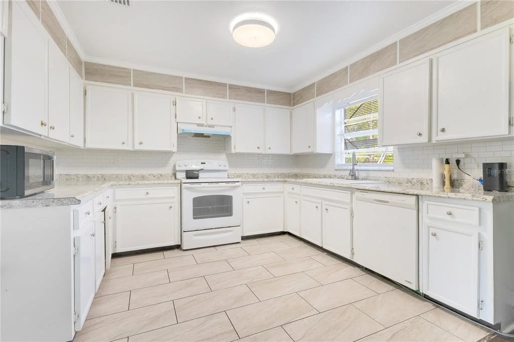 Photo of 4550 CHANDLER ROAD