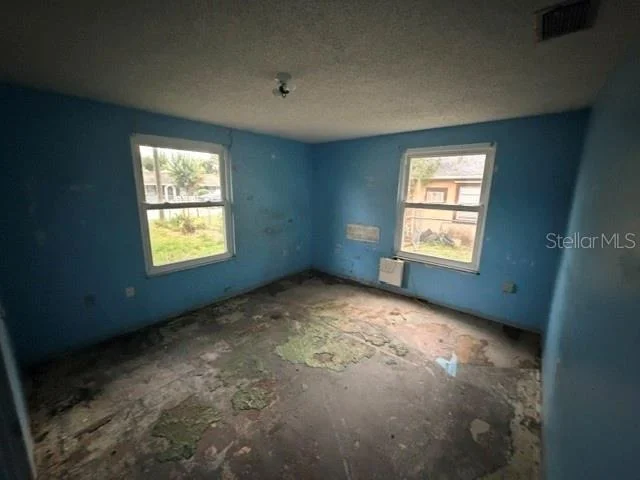 Photo of 1050 BEACH LANE