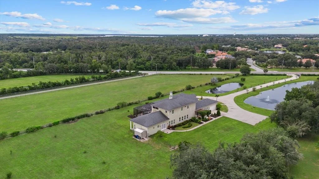 Photo of 520 RYE ROAD NE