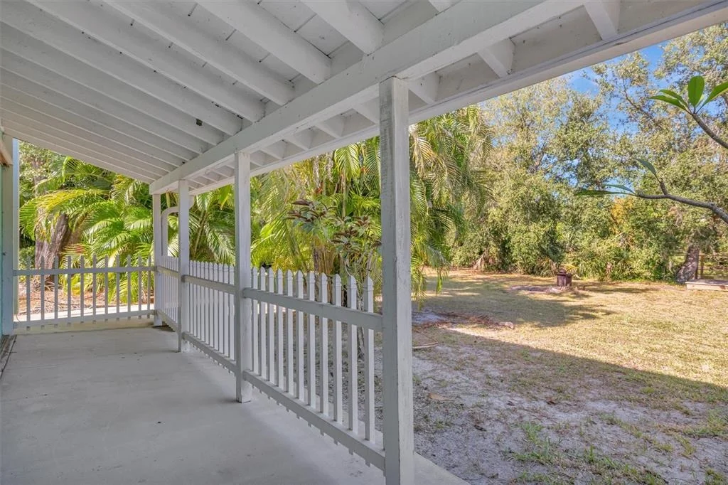 Photo of 403 LONGBOW TRAIL