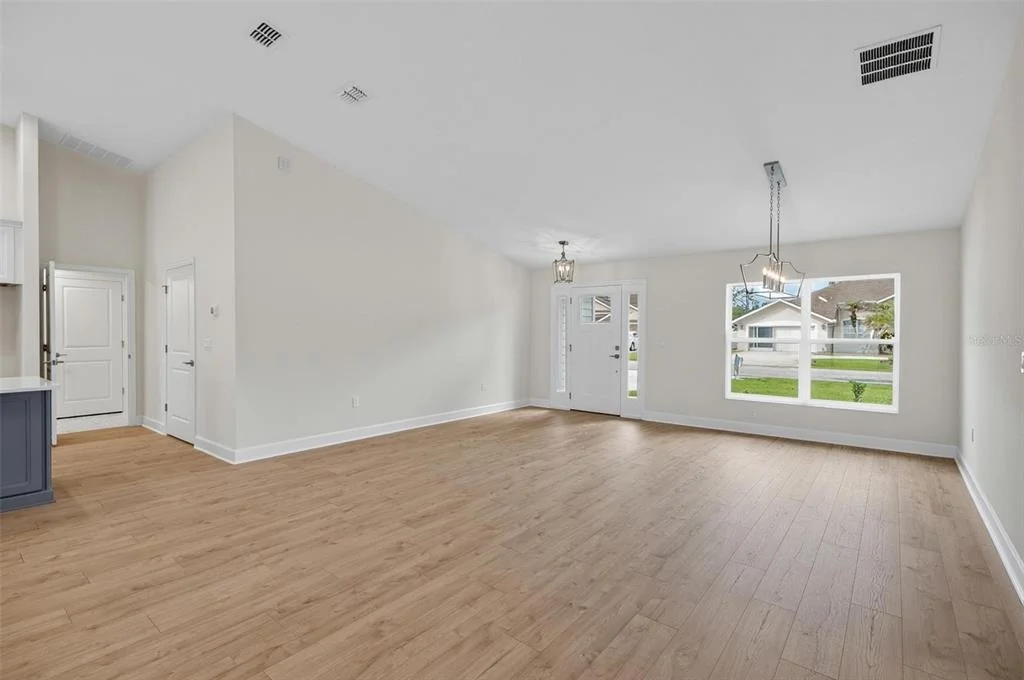 Photo of 15 ERIC DRIVE