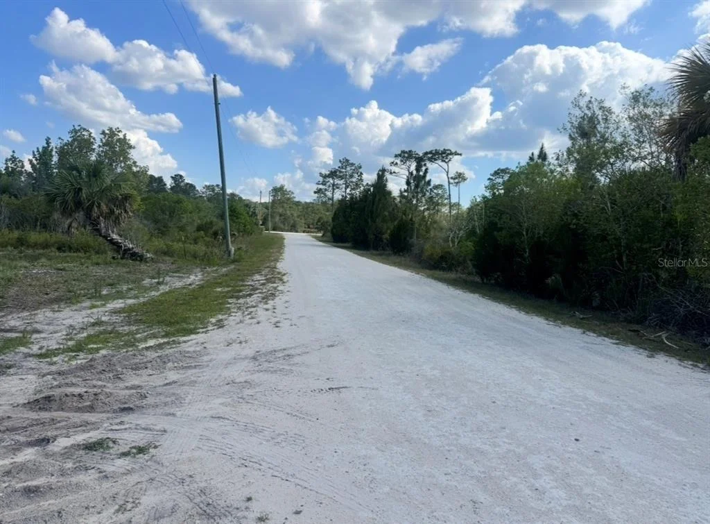 Photo of 18455 QUIET ROAD