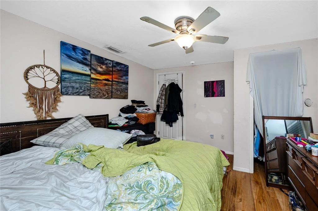 Photo of 1250 LAKEVIEW ROAD