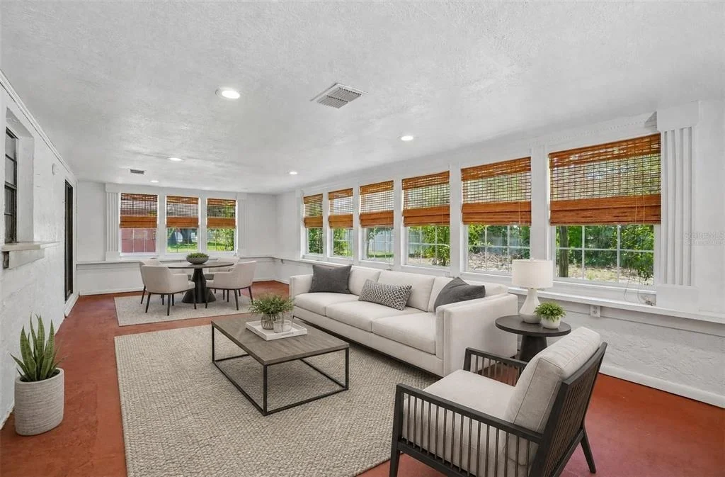 Photo of 222 LAKEVIEW DRIVE