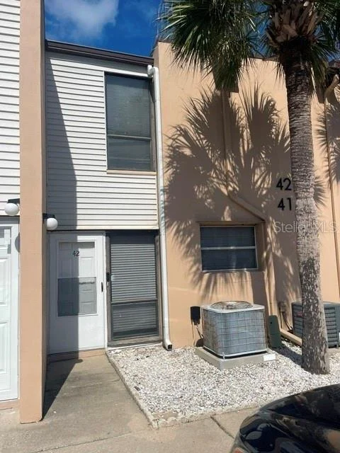 Photo of Unit UT42 at 5500 OCEAN SHORE BOULEVARD
