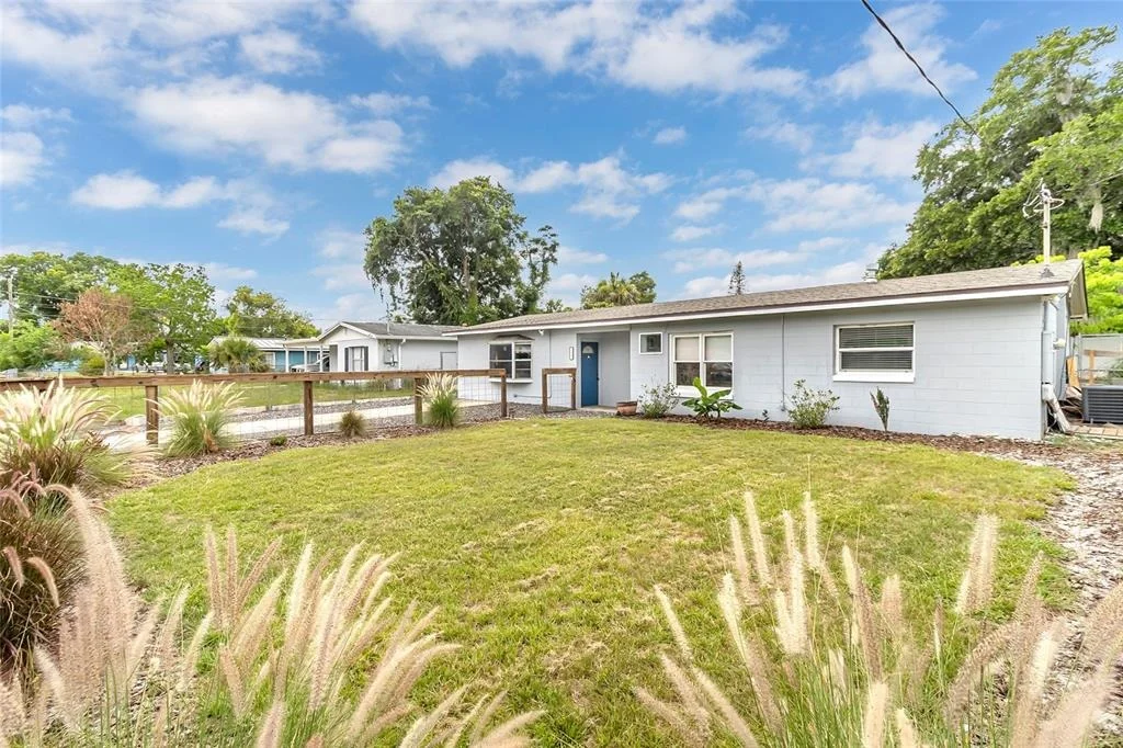 Photo of 855 PEARL DRIVE